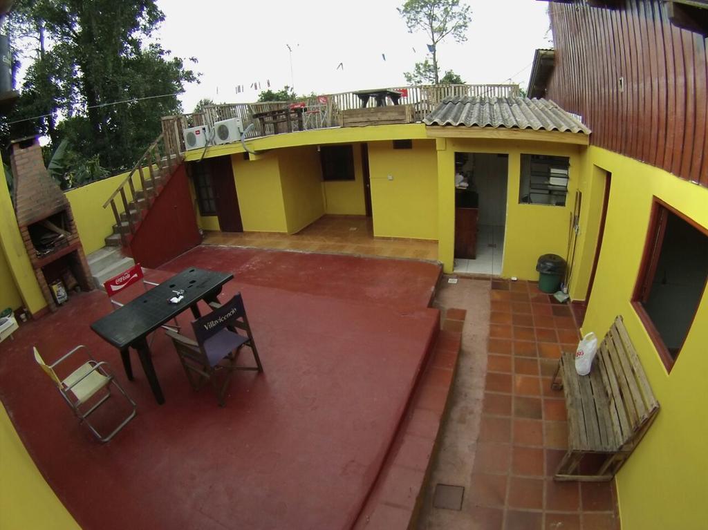 Iguazu Rey Hostel Пуерто-Іґуасу Екстер'єр фото
