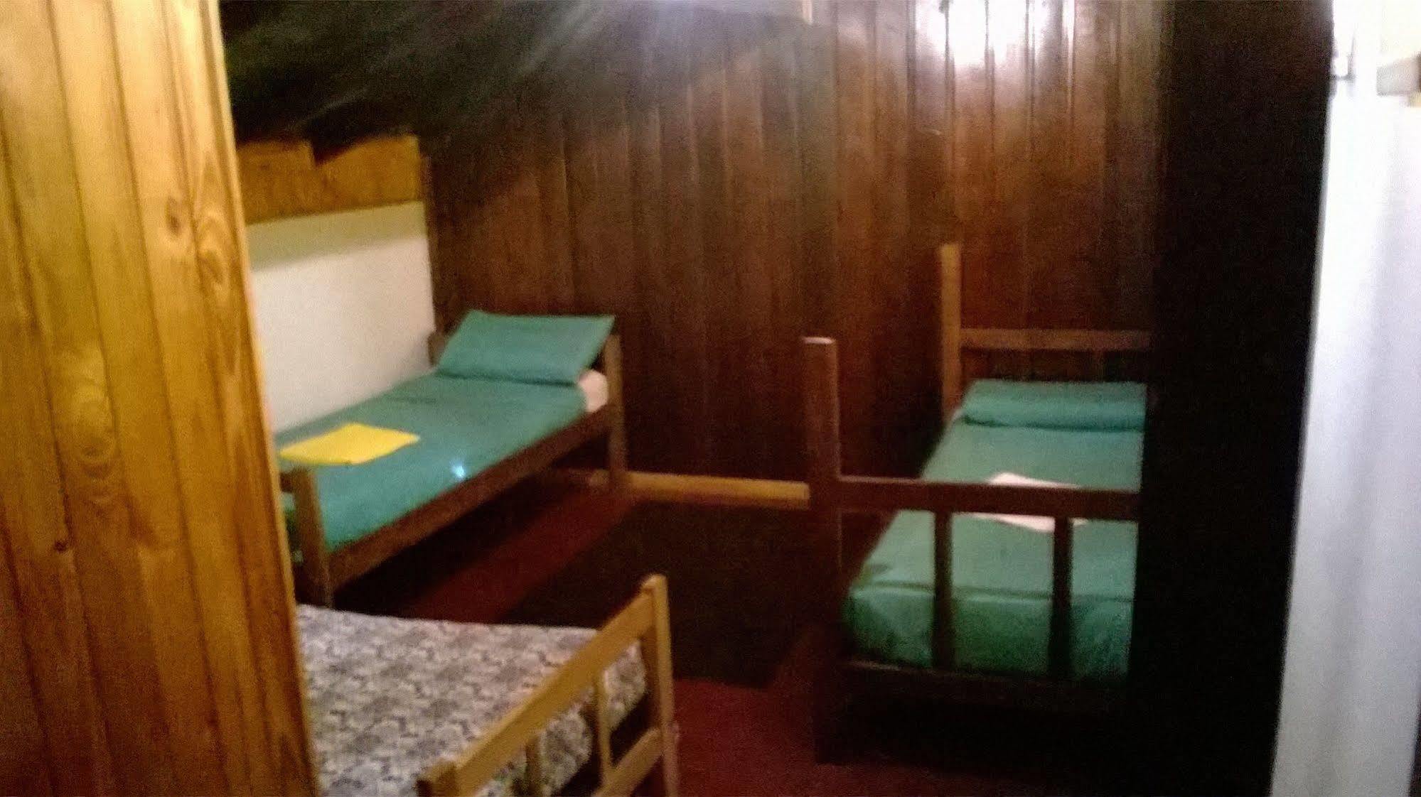 Iguazu Rey Hostel Пуерто-Іґуасу Екстер'єр фото