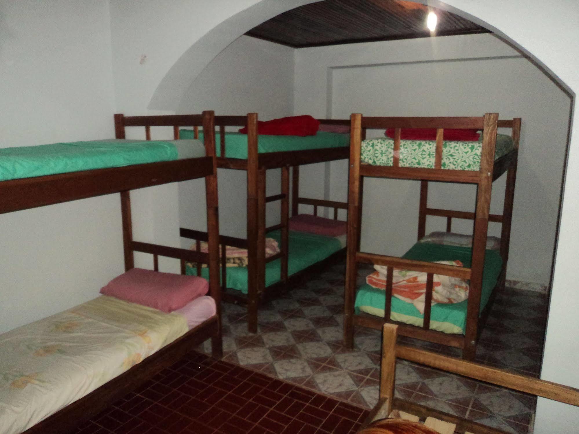 Iguazu Rey Hostel Пуерто-Іґуасу Екстер'єр фото