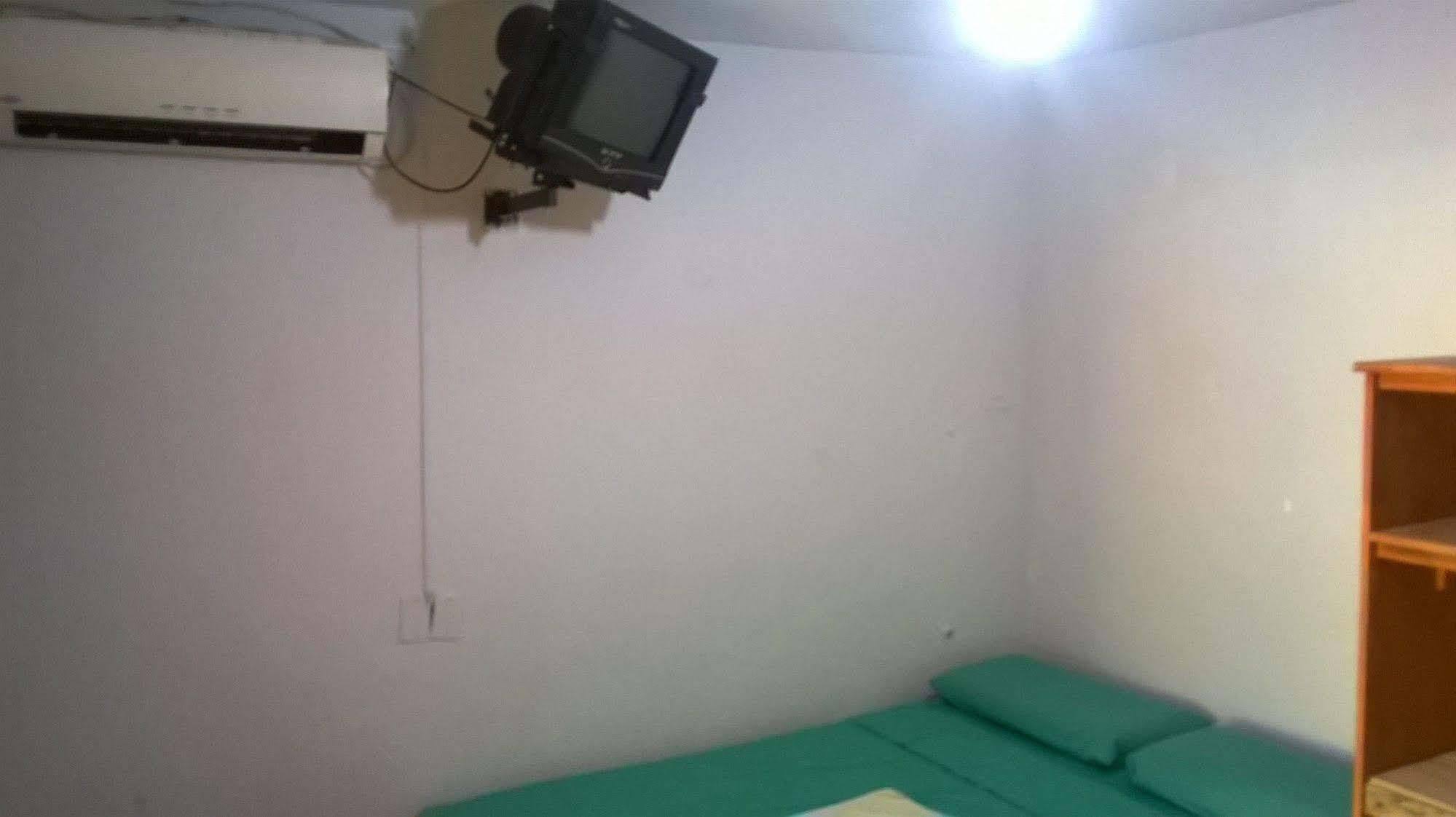 Iguazu Rey Hostel Пуерто-Іґуасу Екстер'єр фото