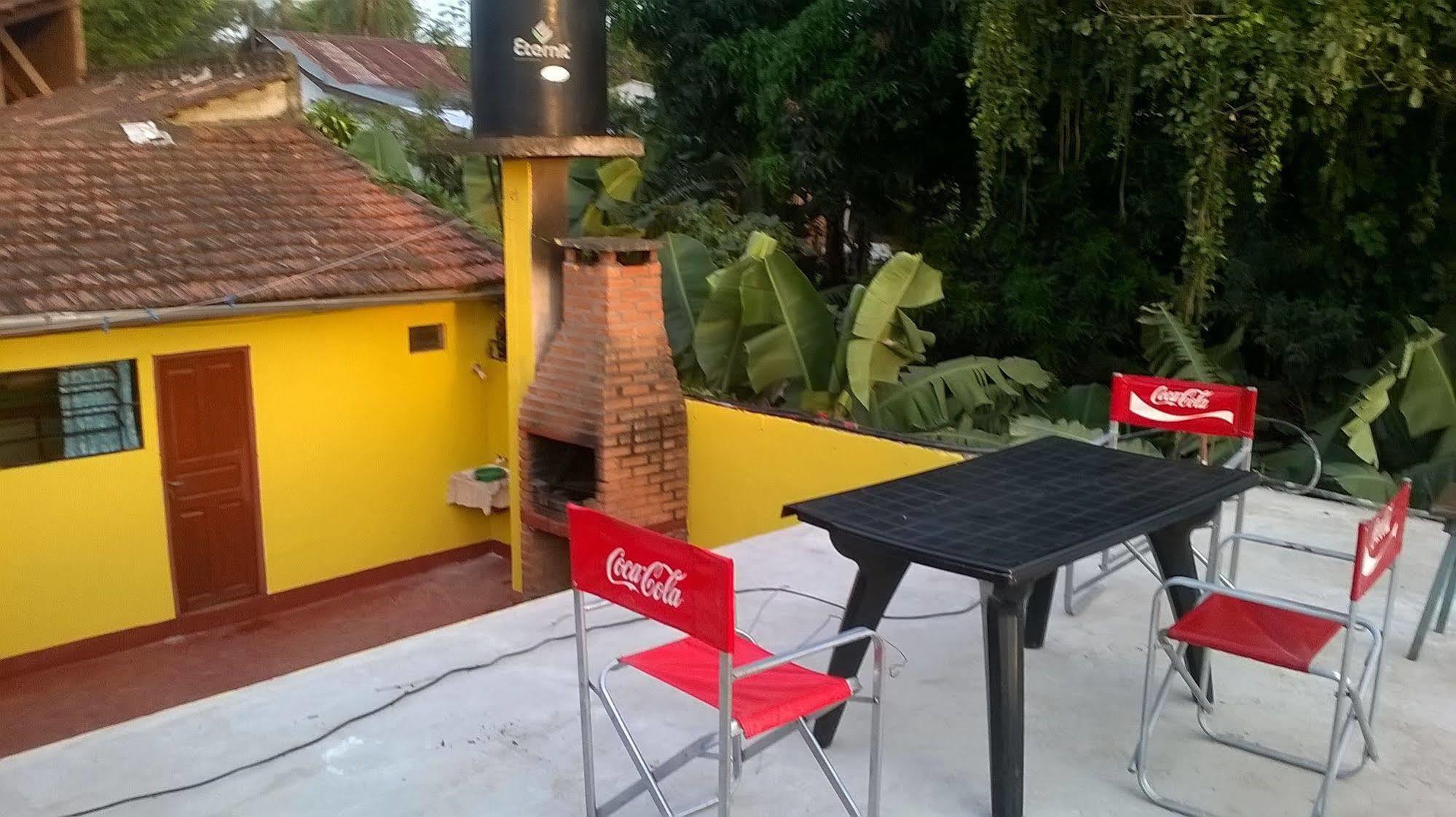 Iguazu Rey Hostel Пуерто-Іґуасу Екстер'єр фото
